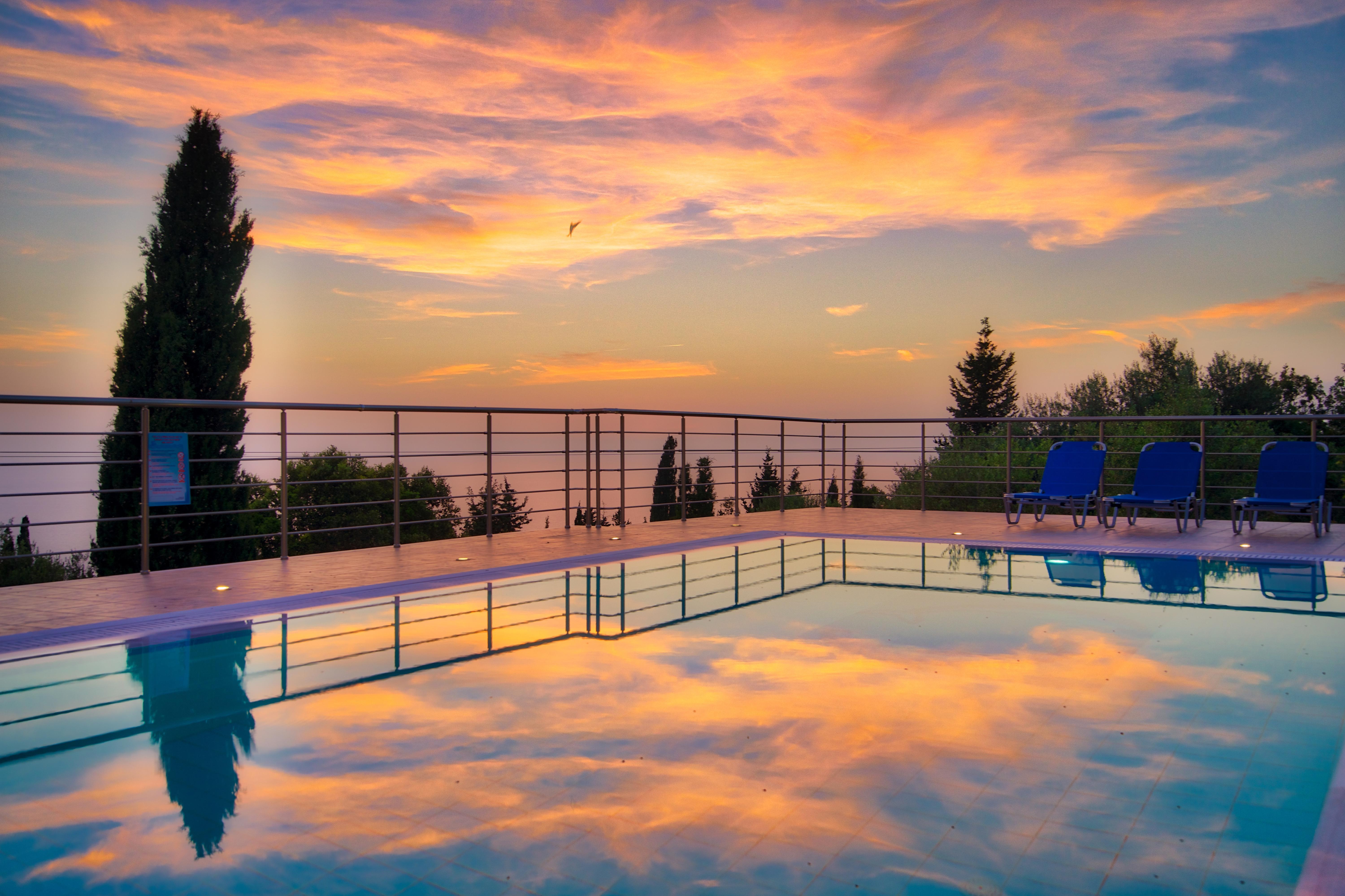 Studios Vrionis Panoramic Sunset Mesovounia  Eksteriør billede